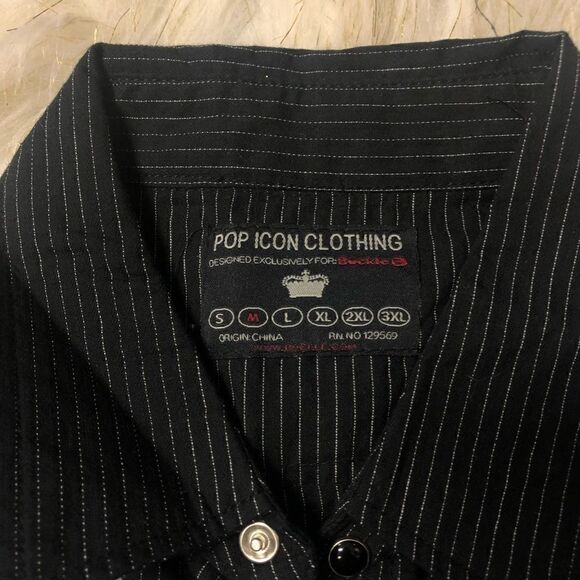 Pop Icon Clothing Buckle Cross Long sleeve black - Picture 4 of 4